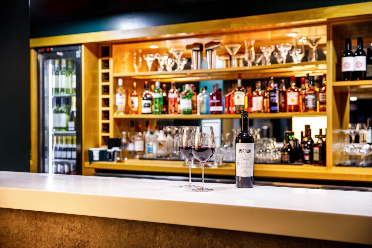 Ibis Budget London Heathrow Terminal 5 Hillingdon Eksteriør billede