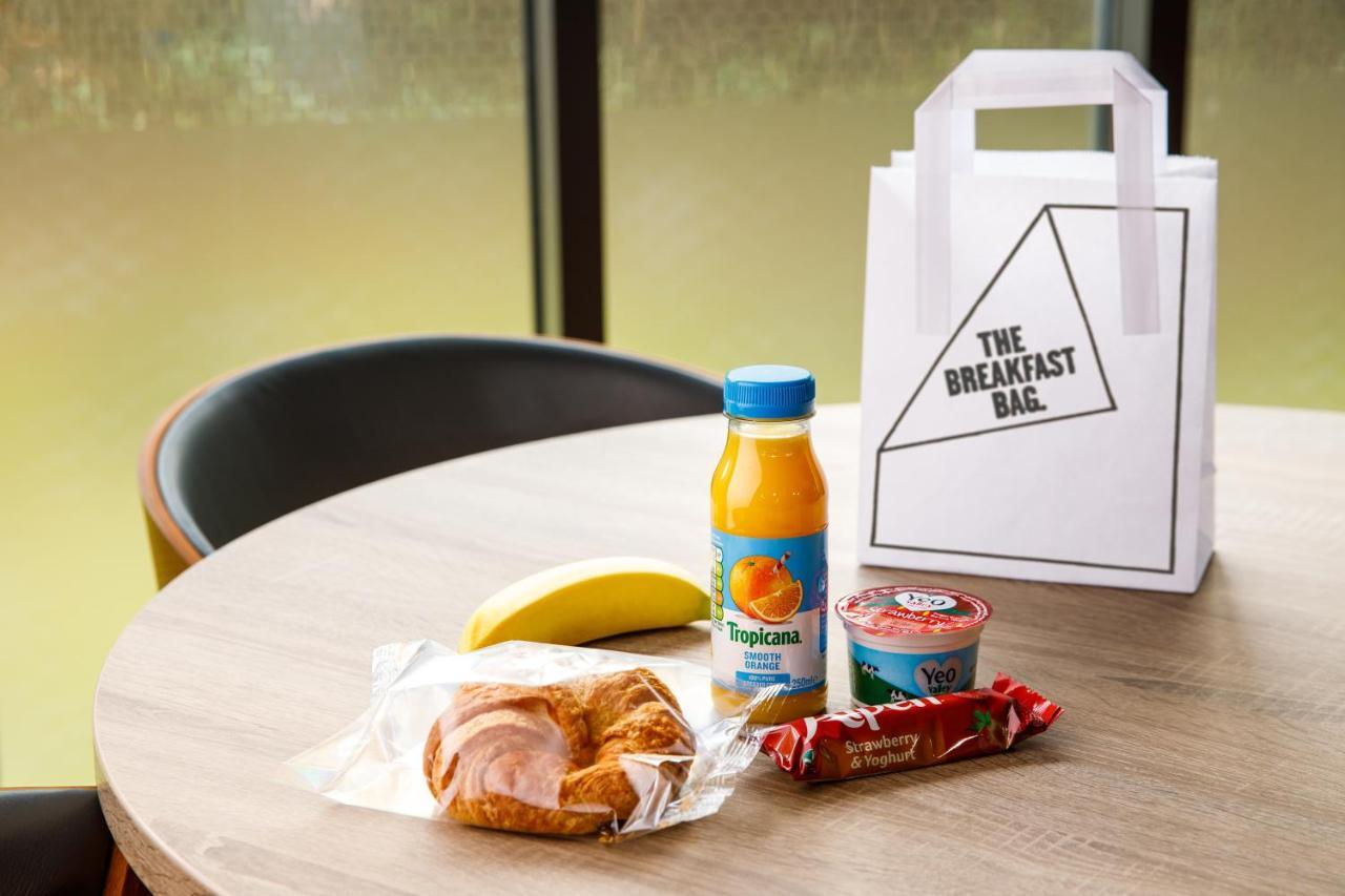 Ibis Budget London Heathrow Terminal 5 Hillingdon Eksteriør billede
