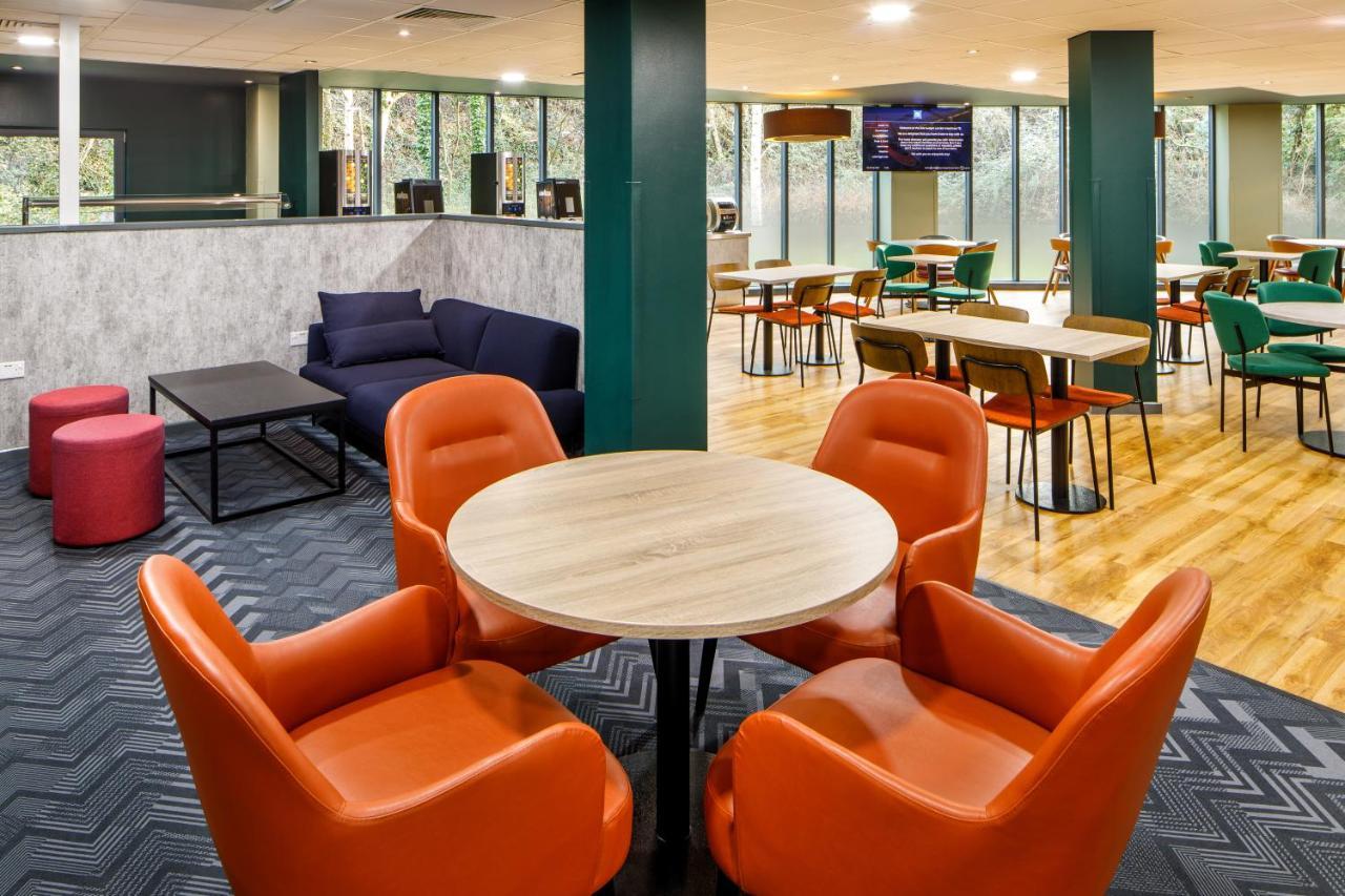 Ibis Budget London Heathrow Terminal 5 Hillingdon Eksteriør billede
