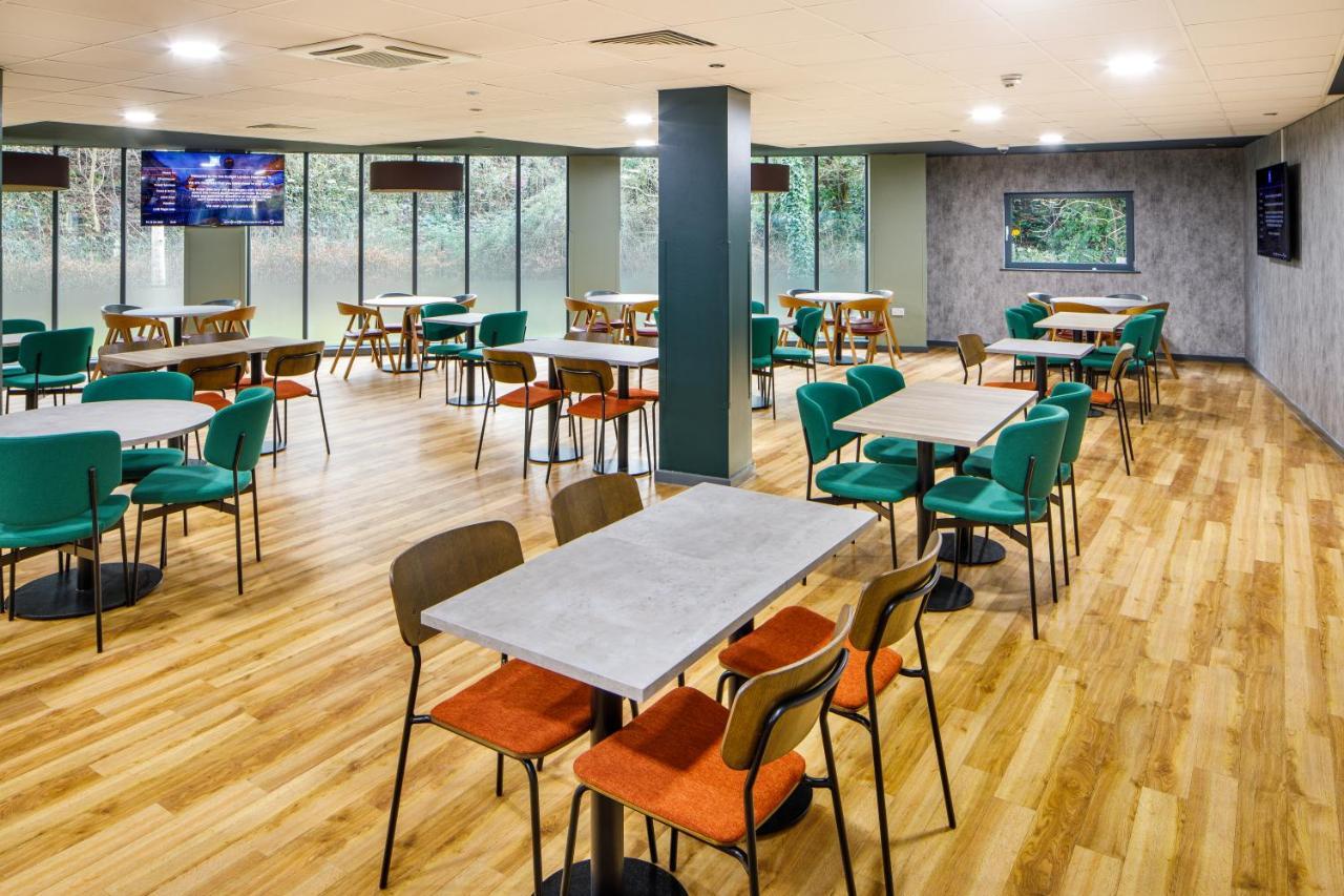 Ibis Budget London Heathrow Terminal 5 Hillingdon Eksteriør billede
